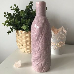 Detailed pink vase